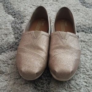 Rose Gold Toms